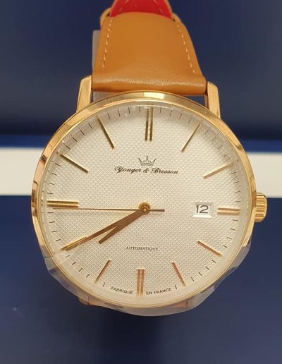 Montre de la gamme Younger & Bresson disponible chez Ardèche Or - Bijouterie Sertisseur sur Aubenas en Ardèche