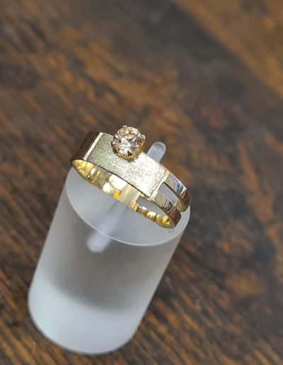 Bague réalisé sur-mesure - Bijouterie Sertisseur en Ardèche sur Aubenas