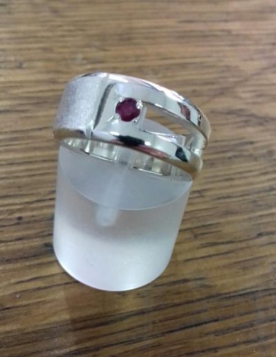 Bague - Personnaliser votre bijou sur-mesure chez Ardèche Or - Bijouterie Sertisseur sur Aubenas en Ardèche