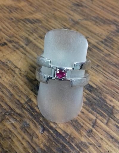 Bague - Personnaliser votre bijou sur-mesure chez Ardèche Or - Bijouterie Sertisseur sur Aubenas en Ardèche